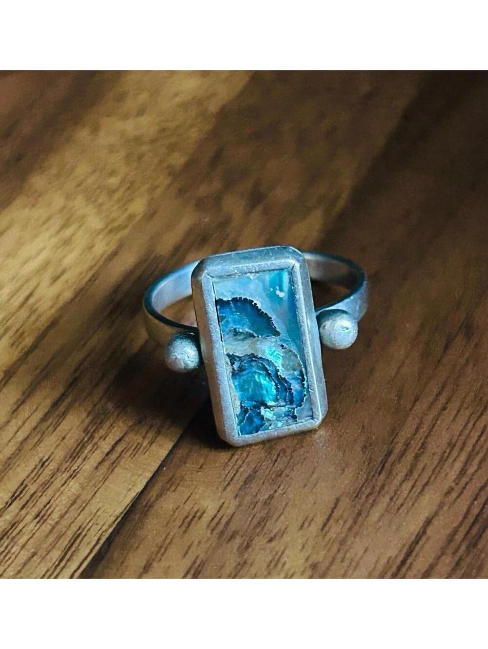 Vintage Abalone Shell Ring Rectangular Inlay Silver Tone Size 6.5 - Picture 2 of 5
